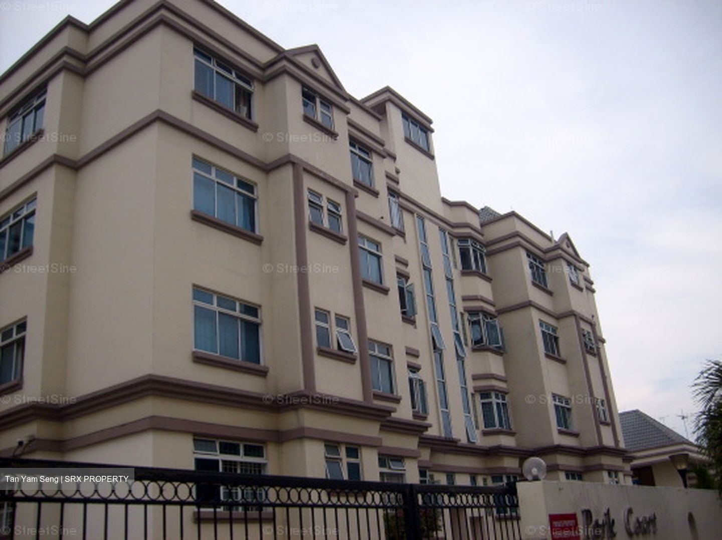Park Court (D15), Apartment #589201041
